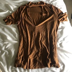 tan v neck choker tee
